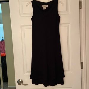 Jones New York Dress!  Fully lined, sleeveless, draped neckline! Two tier bottom
